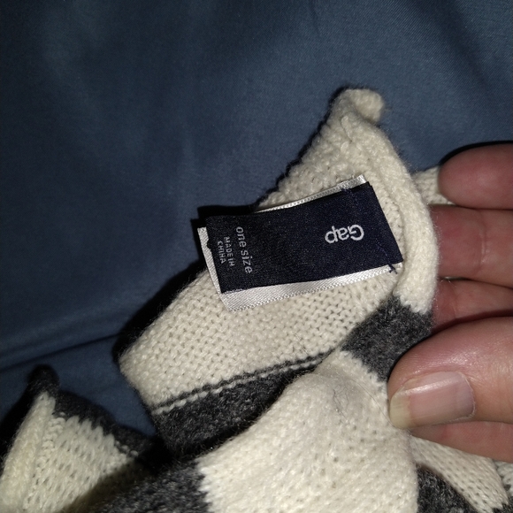 Pashmina - Picture 3 of 3